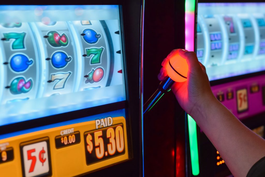 The Thrill Of Progressive Jackpots: Why These Slots Keep Players On Edge
